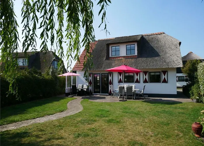 빌라 Buitenplaats 47 칼란트소그